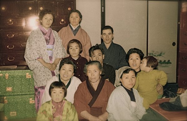 Hosokawa_family_1957